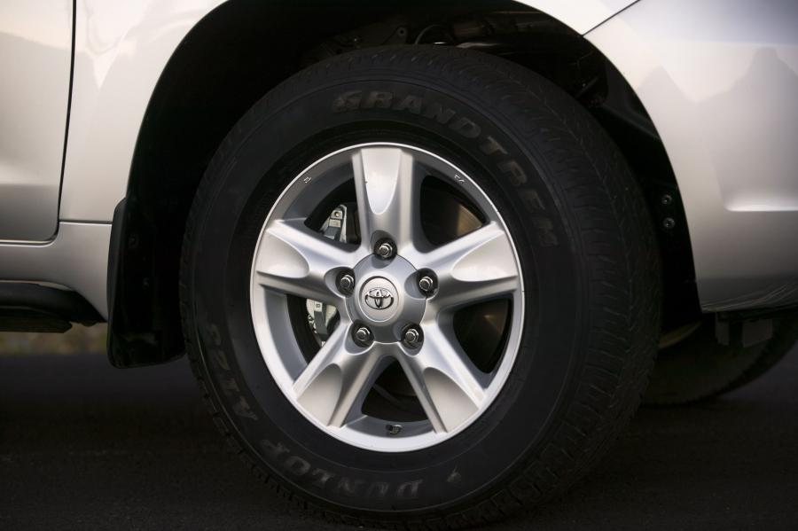  Toyota Land Cruiser 200 2009 года  (фото 24 из 83)